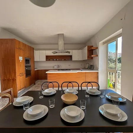 Urban Comfort 4 Bedroom Flat * Gzira