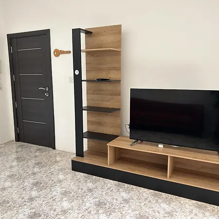 Urban Comfort 4 Bedroom Flat Apartmán