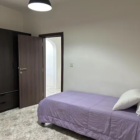 Urban Comfort 4 Bedroom Flat Apartamento *