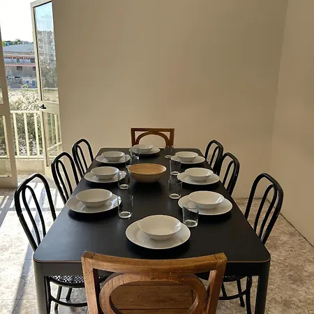 Urban Comfort 4 Bedroom Flat